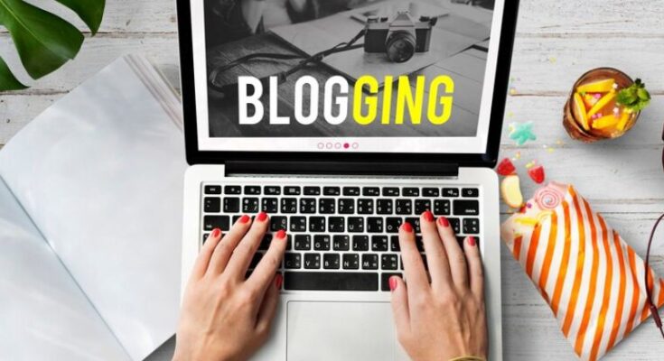 Earn Money From Blogging Without Investing